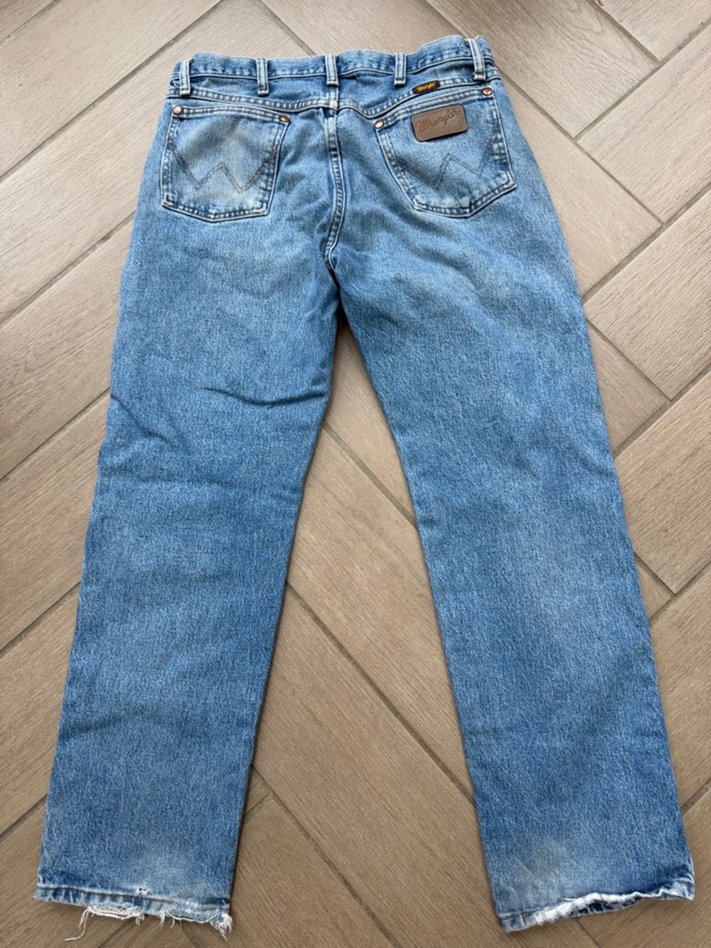 Wrangler Men's Straight-Leg Denim Jeans - Light Blue Wash